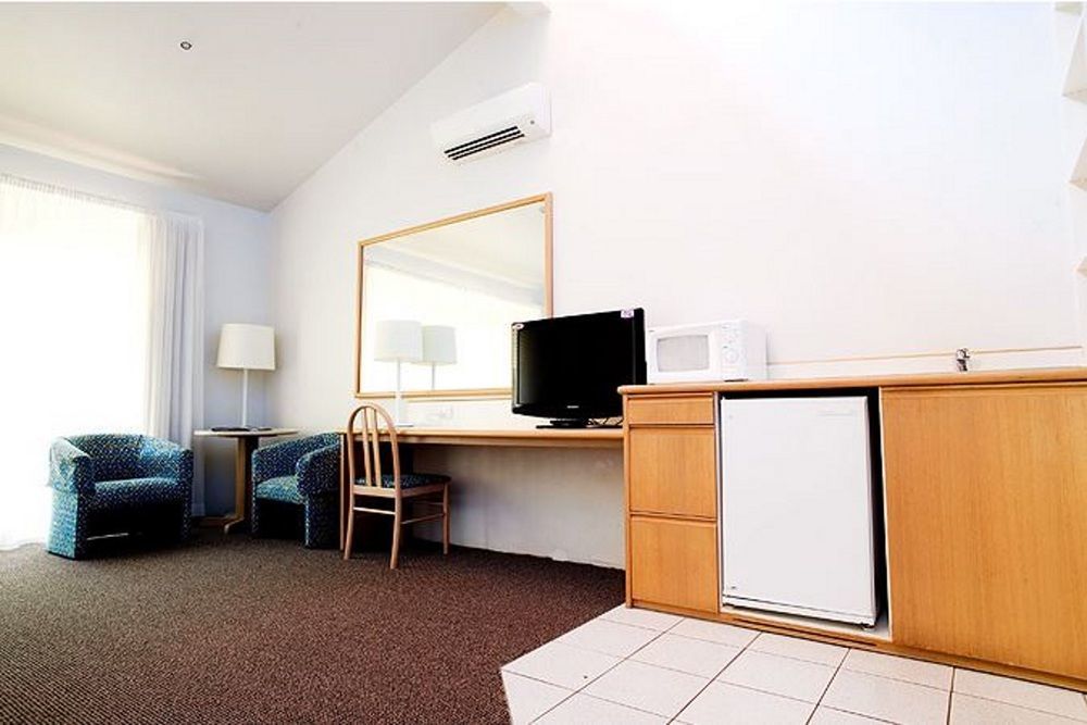 Aparthotel Nautilus Beachfront &