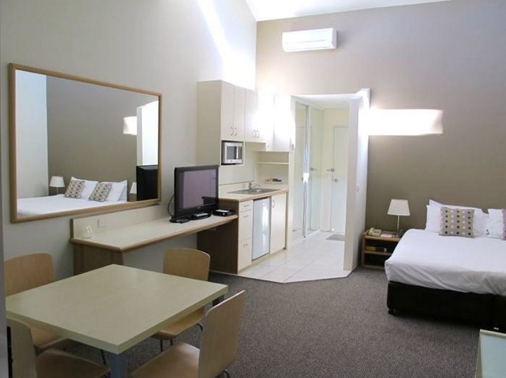 Nautilus Beachfront &