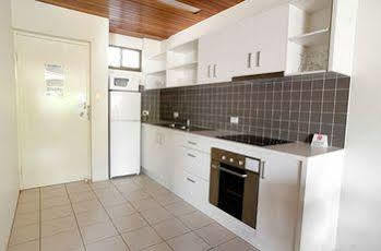 Aparthotel Nautilus Beachfront & Korora