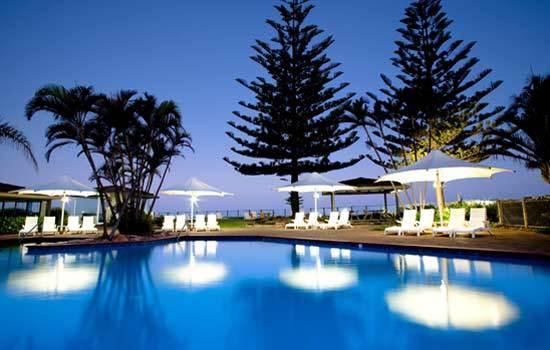 Aparthotel Nautilus Beachfront & Korora