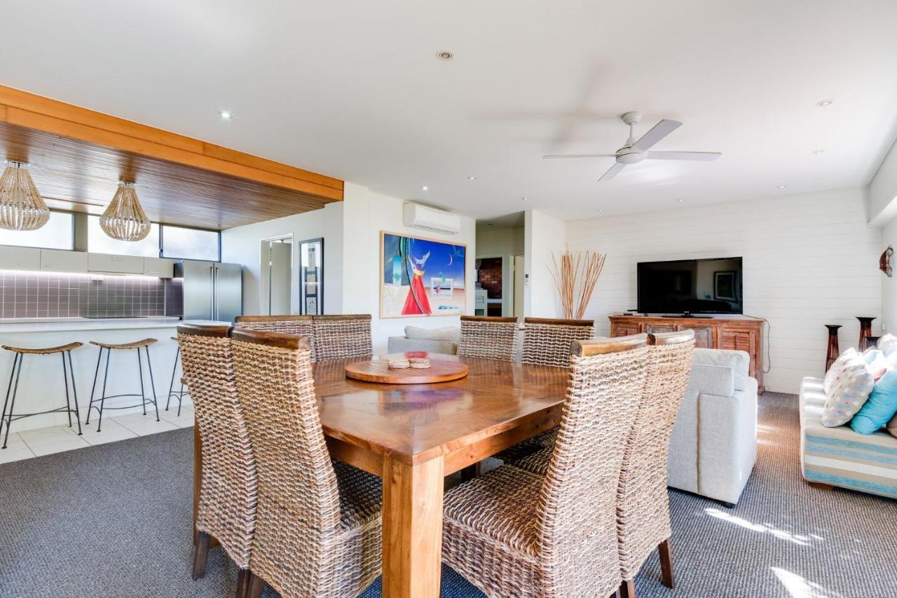 Aparthotel Nautilus Beachfront & Korora
